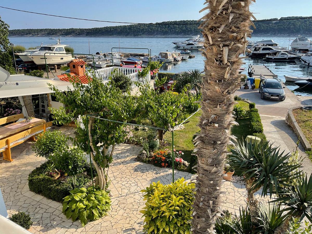 Apartments Near The Sea Barbat Barbat na Rabu Ruang foto