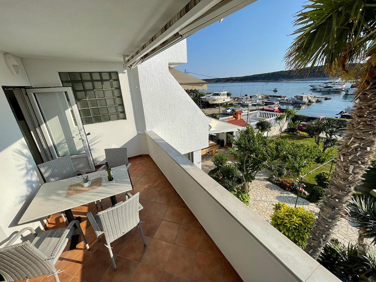 Apartments Near The Sea Barbat Barbat na Rabu Ruang foto
