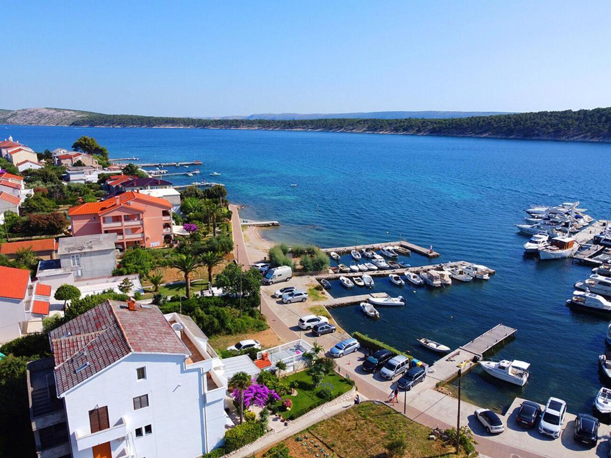 Apartments Near The Sea Barbat Barbat na Rabu Bagian luar foto